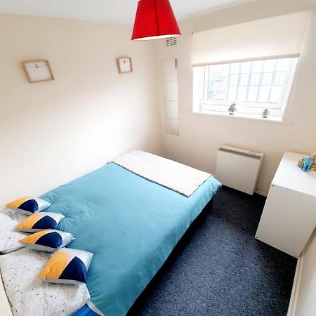 Rayleigh Town Centre 3 Bedroom Apartment Esterno foto
